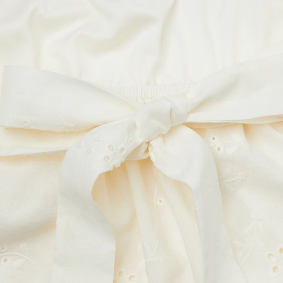 HM BRODERIE ANGLAIS OPEN BACK DRESS PUFF SLEEVE - Picture 5 of 8